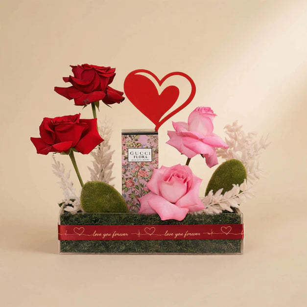Gucci Perfume with Romantic Roses Love Tray